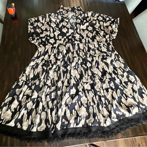 Umgee Black and Tan Abstract summer Dress - Picture 1 of 9